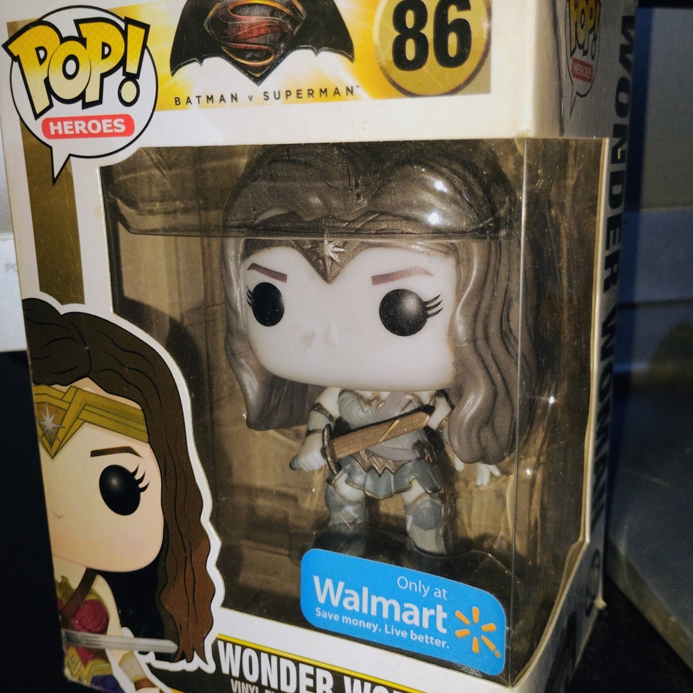 Wonder Woman Funko Pop Vinyl Figure